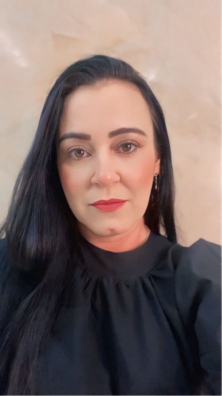 Graziella Lopes — Contadora e Consultora Estratégica